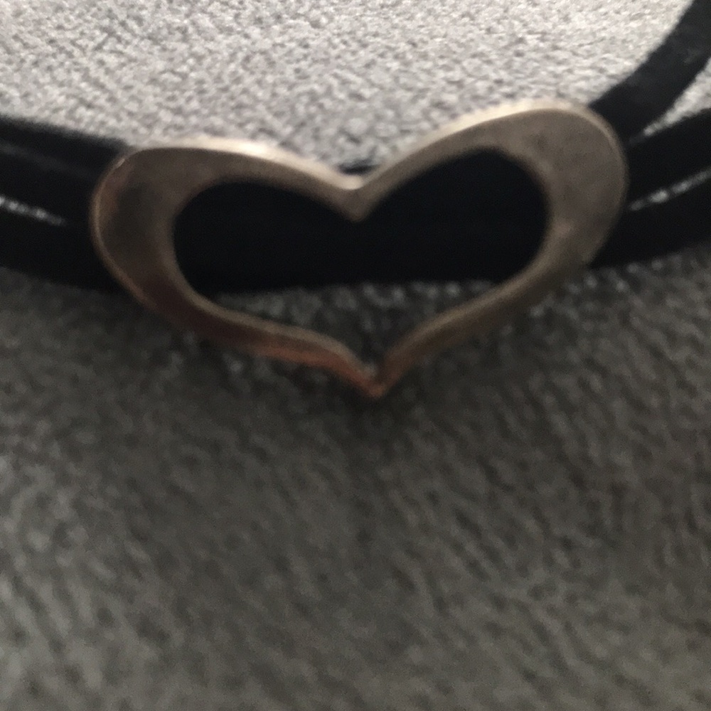 Black leather choker with heart pendent